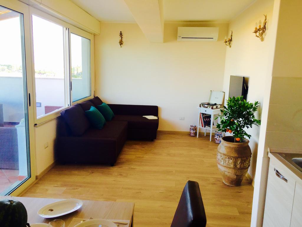 Apartament Solarium Achilles Giardini-Naxos Zewnętrze zdjęcie